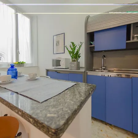 Ξενοδοχείο με διαμερίσματα Residenza Adelaide 3*