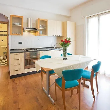 Ξενοδοχείο με διαμερίσματα Residenza Adelaide 3*