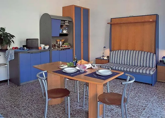 Apartahotel Residenza Adelaide Finale Ligure